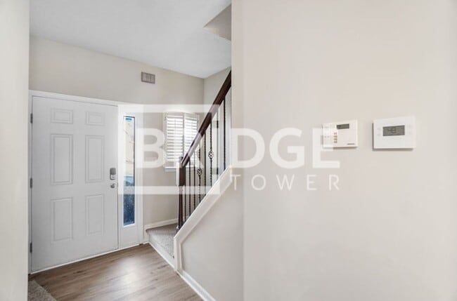 Photo - 104 Hampshire Dr