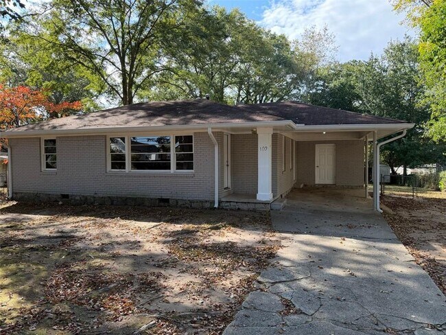 Photo - 109 Scarlett Dr