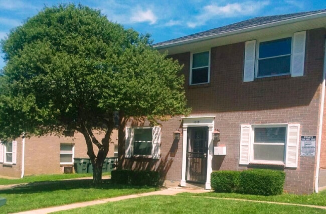 1319 Chardon Ct Unit D