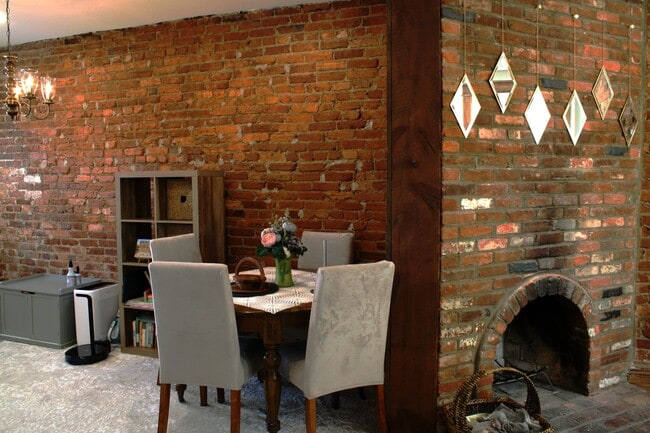 Photo - 1400 D St SE