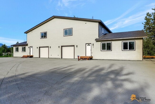 Photo - 16320 E Bradford Dr