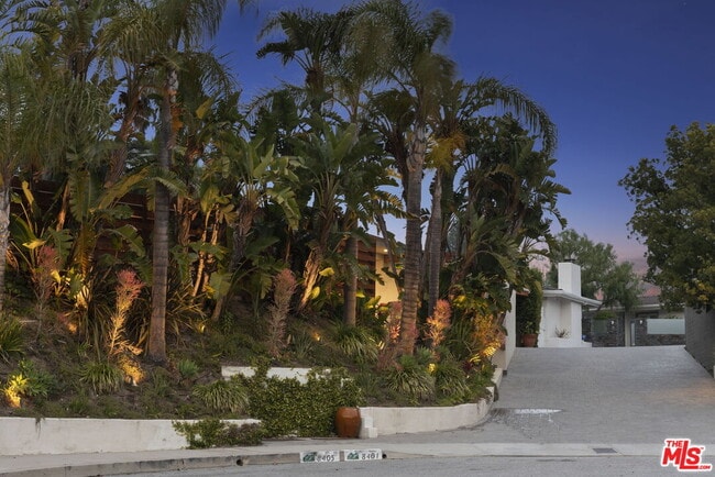 Photo - 8405 Edwin Dr