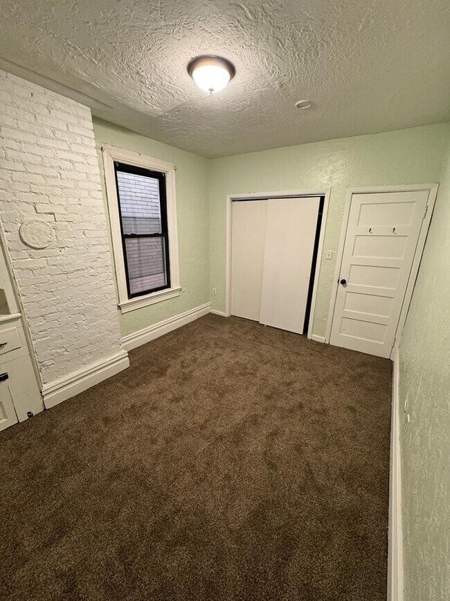 303 Peebles St Unidad 303 Peebles St Unit 2 - (2/1)
