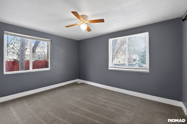 Photo - 3839 Reed St