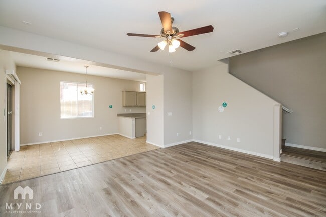 Photo - 3851 E Flower St