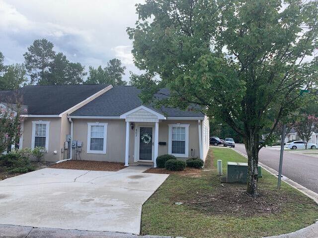 Building Photo - 207 Evans Lake Dr