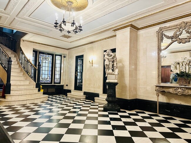 Building Photo - 250 W 85th St Unit 1D Rental