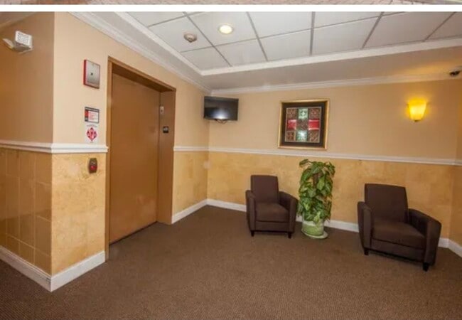 Photo - 655 Perrie Dr Unit 501