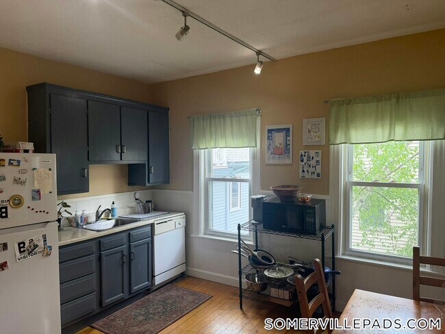 Photo - 189-191 Lowell St. Unit 2