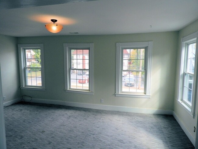 Photo - 254 Franklin St Unit 2