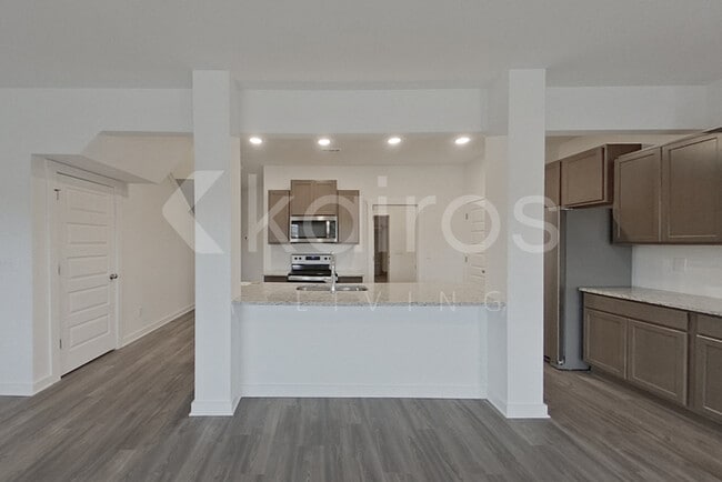 Photo - 6131 Taramore Ln NW