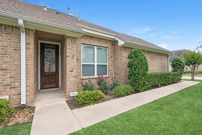 Photo - 2034 Que Manor Dr