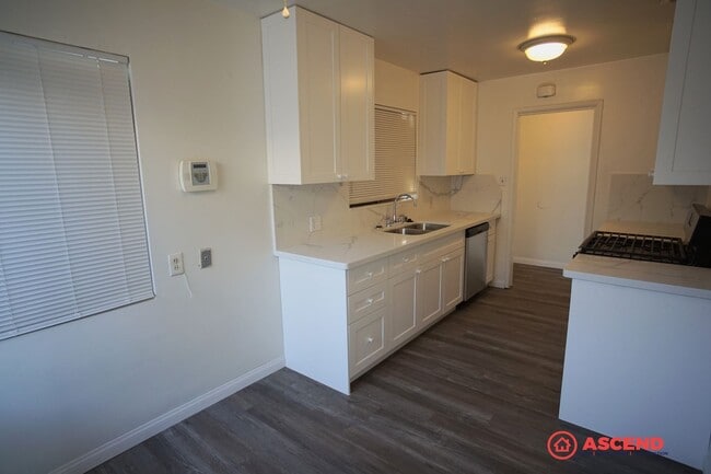 Photo - Charming Home in Central Bakersfield!