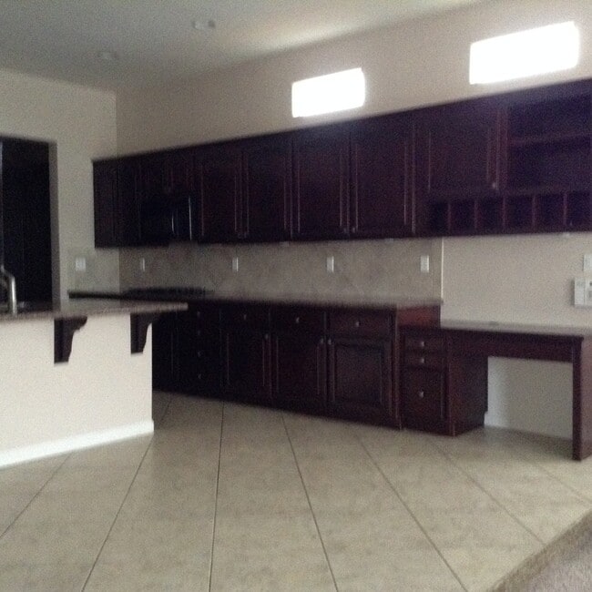 Photo - Beautiful Exective Home in D'Andrea