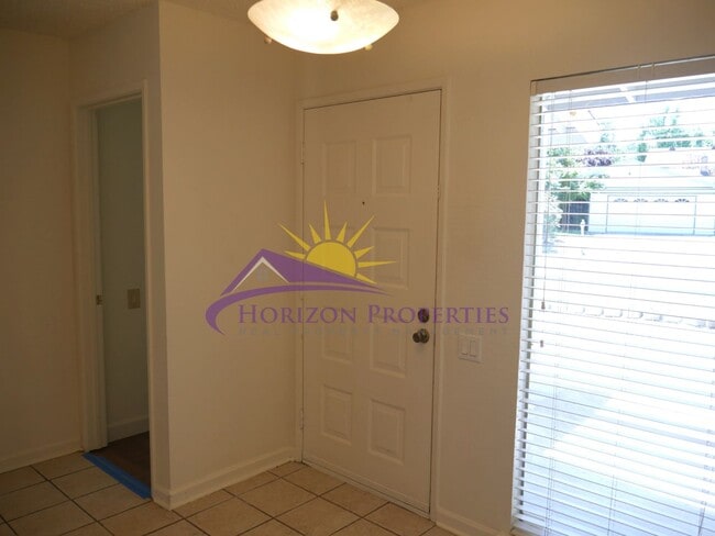 Photo - Open 4 Bed 2 Bath 1,407sqft Single Family Home