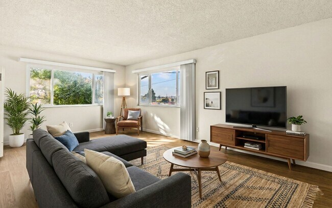 Building Photo - Utilities Included! Hayward 2-Bedroom with On-Site Laundry, Parking & Brand New Floors Unit 3