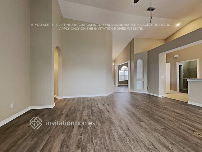 Photo - 341 Oak Springs Dr