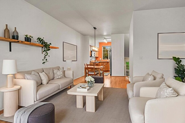 Photo - 7020 Holly Park Dr S Unit W2