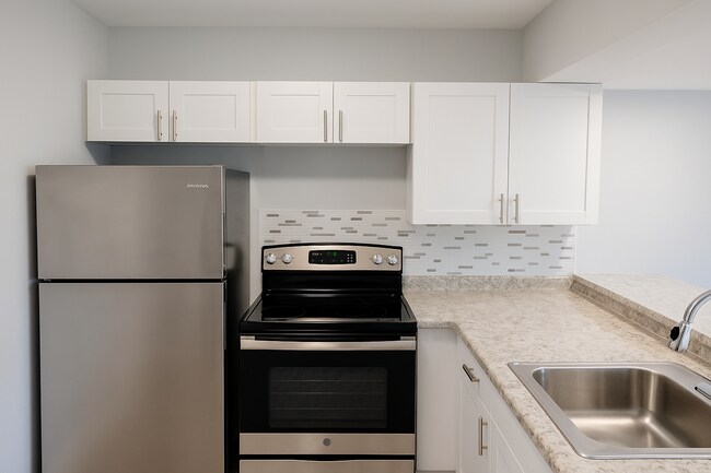 Photo - Brandon Palm Springs Apartment Homes