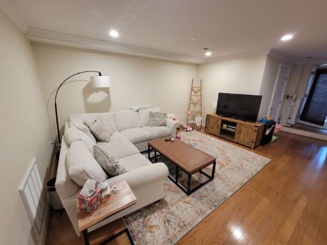 1803 Beacon St #B Brookline MA 02445 - 1803 Beacon St #B Brookline MA 02445 Condo