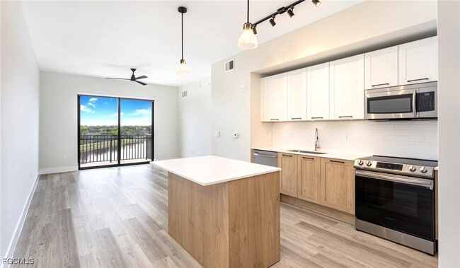 Photo - 22980 Vista Edera Cir Unit 1-307