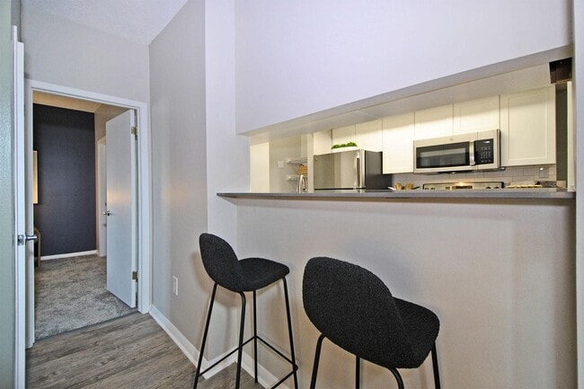 Fox Chase Apartments