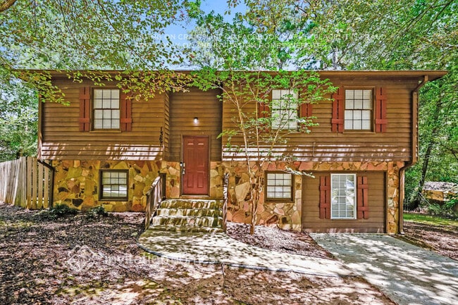 Building Photo - 1367 Classic Dr NE Rental