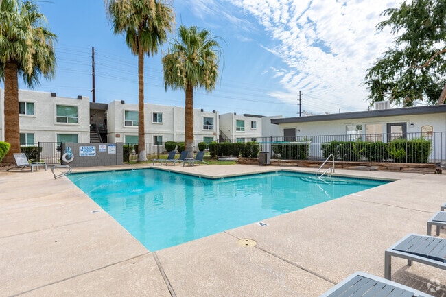 Building Photo - La Terraza Rental