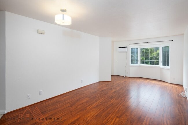 Photo - 44-108 Ikeanani Drive Unidad 211