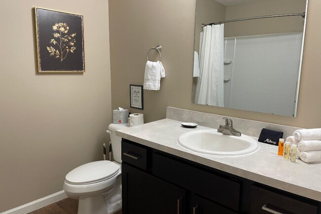 Photo - 4700 Lowell Ln