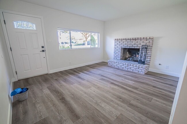 Photo - 3-Bedroom Home with Dog Run and Private Yard in Santa Clarita!