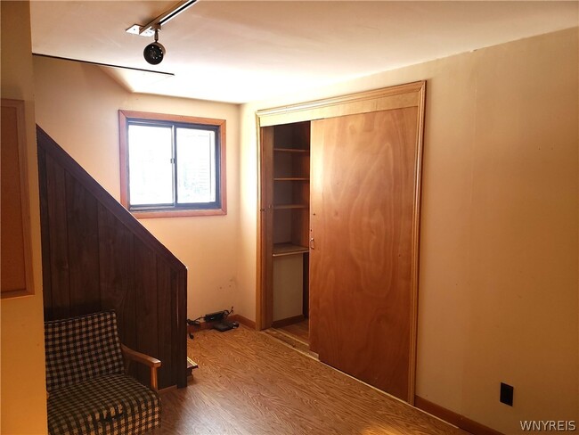 Photo - 91 Springville Ave