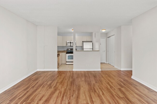 Photo - 1224 S Michigan Ave Rental