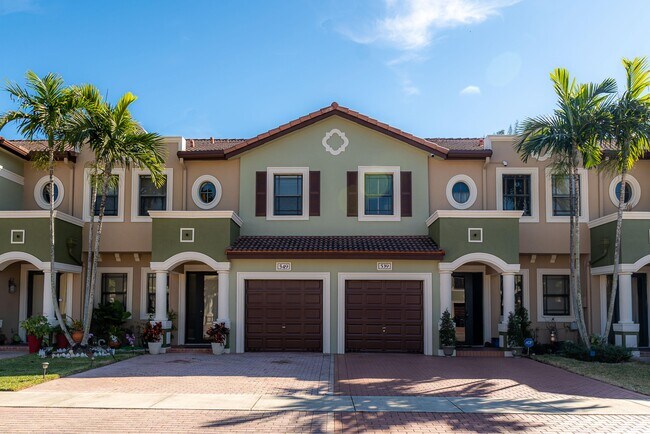 Venice At Crystal Lakes