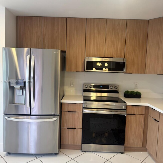 Photo - 9023 SW 113th Pl Cir W