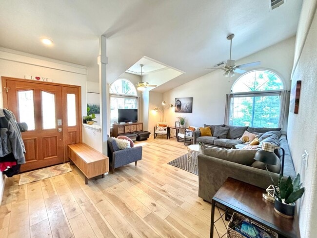 Photo - BEAUTIFUL 5 BED/3 BATH HOME IN THE HIDDEN HILLS SUBDIVISION