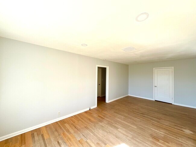 Photo - 3442 N U.S. Hwy 281