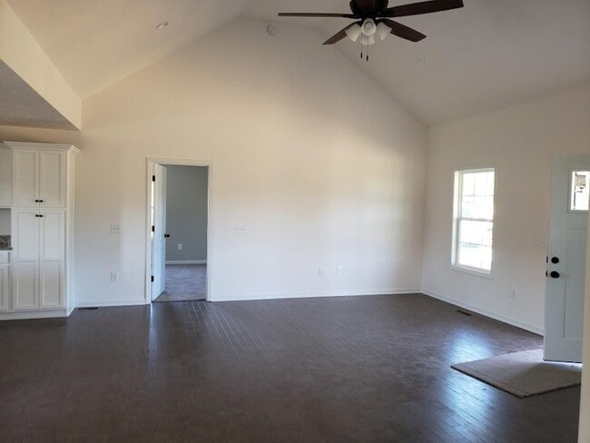 Photo - 1627 Old Lake Rd Casa