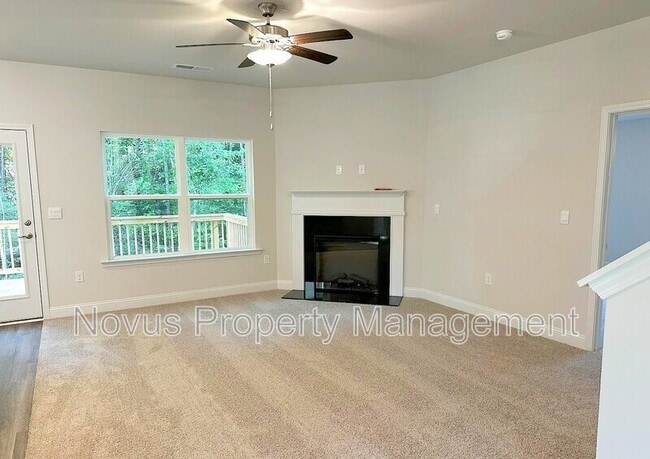 Photo - 200 Laney Dr