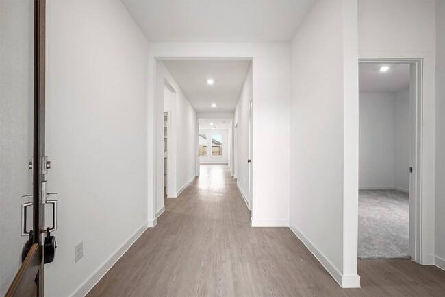 Photo - 3009 Waterwood Pass Dr