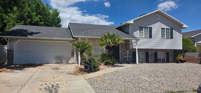 Building Photo - 1947 E 40 S Cir