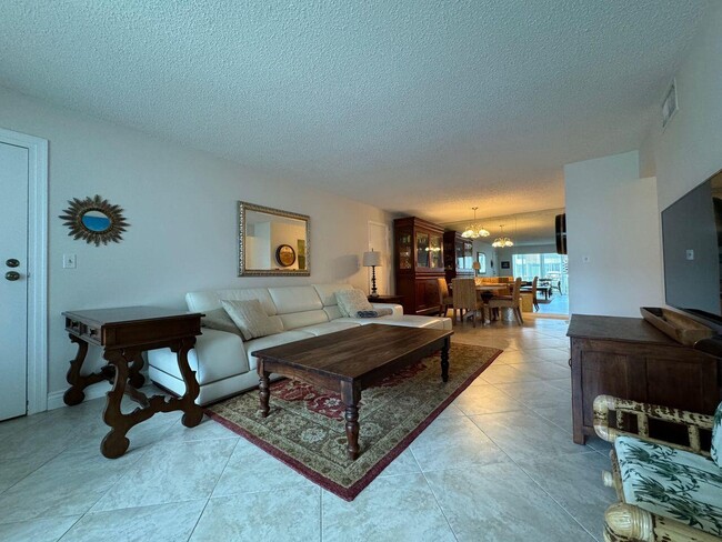 Photo - 6219 Bay Club Dr Unit 2
