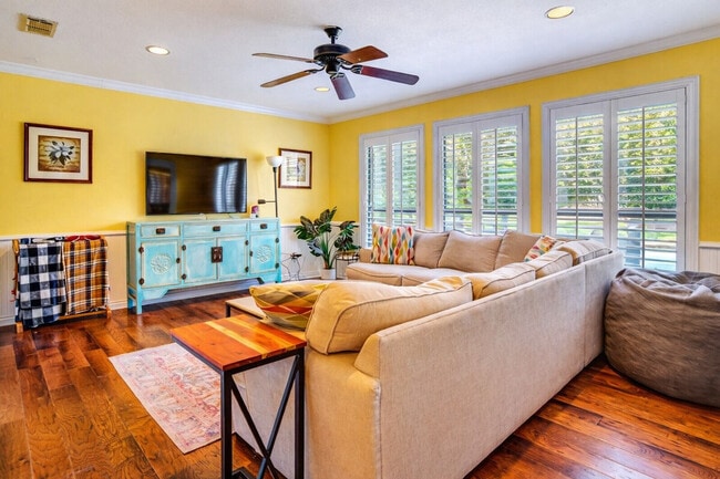 Photo - 3601 Medford Ct Unidad SI ID1511611P