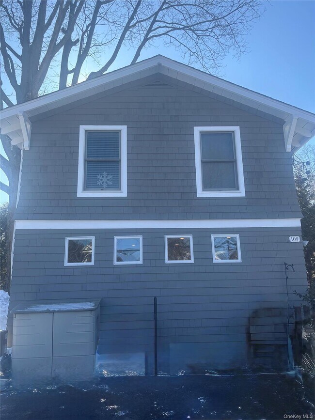 Photo - 109 14th Ave