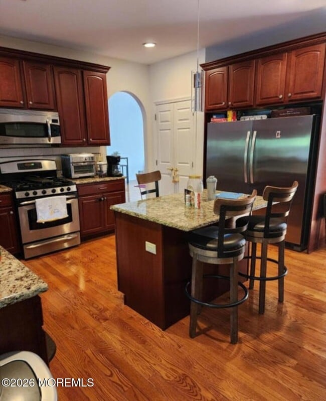 Photo - 20 6th St