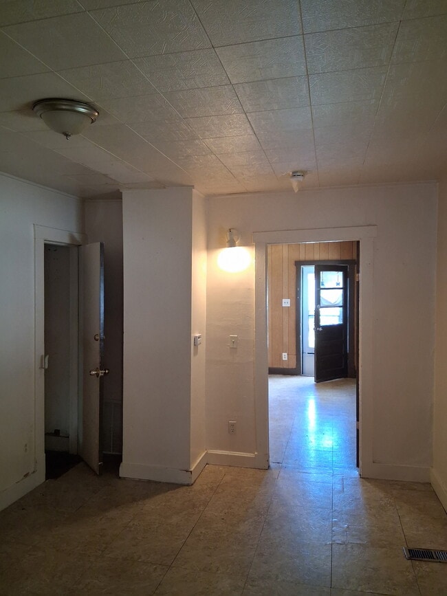 Photo - 7028 Dawson Pl