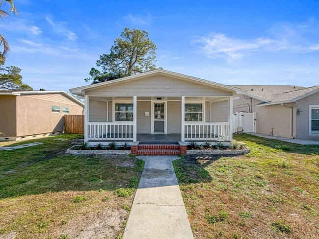 Building Photo - 768 49th Ave N