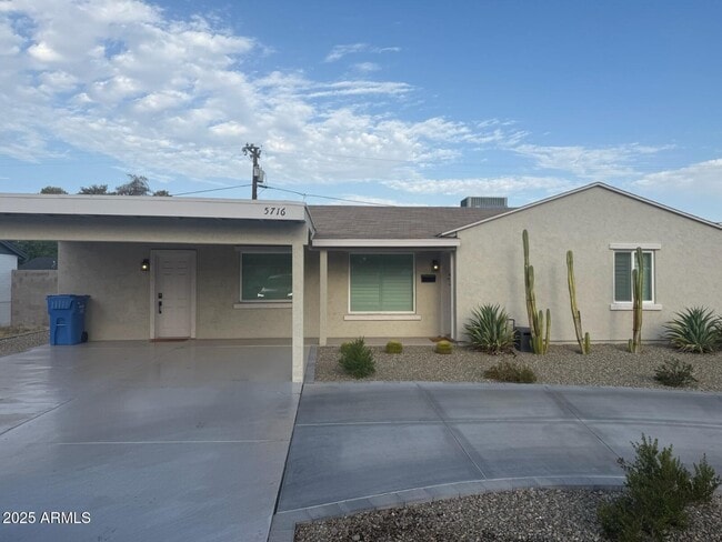 Building Photo - 5716 N 12th St Rental