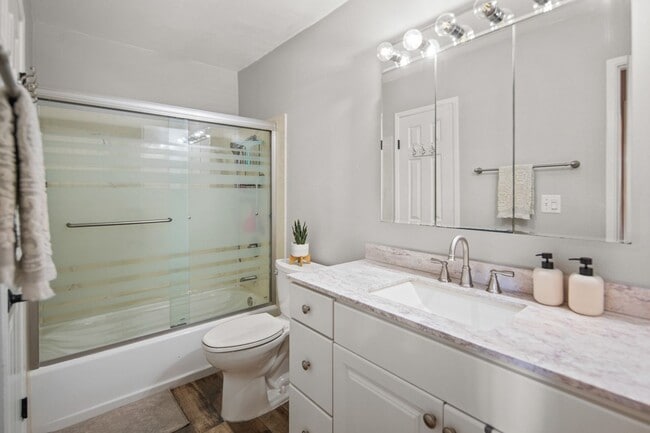 Photo - Gorgeous & Spacious 1 Bedroom/ 1 Bath Condo, Open Layout Concept! $2,195.00 Unit D19