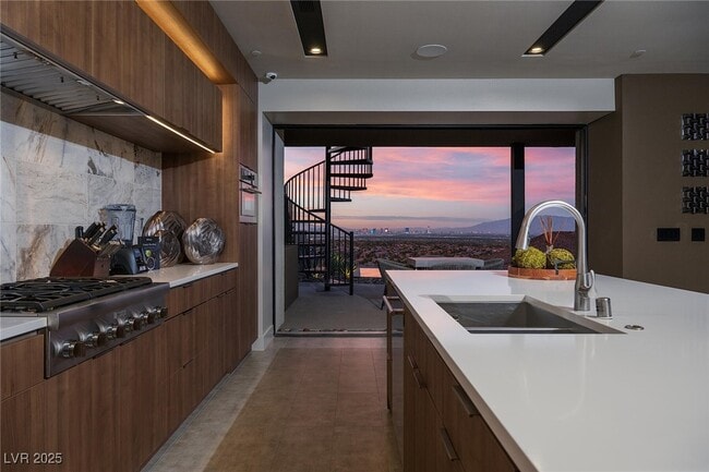 Building Photo - 810 Dragons Eye Dr Rental